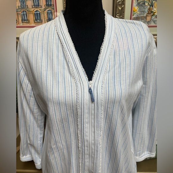 EILEEN WEST STRIPED BLUE & WHITE EYELET ZIP UP ROBE PAJAMAS CASUAL LOUNGING SZ S - Picture 6 of 13